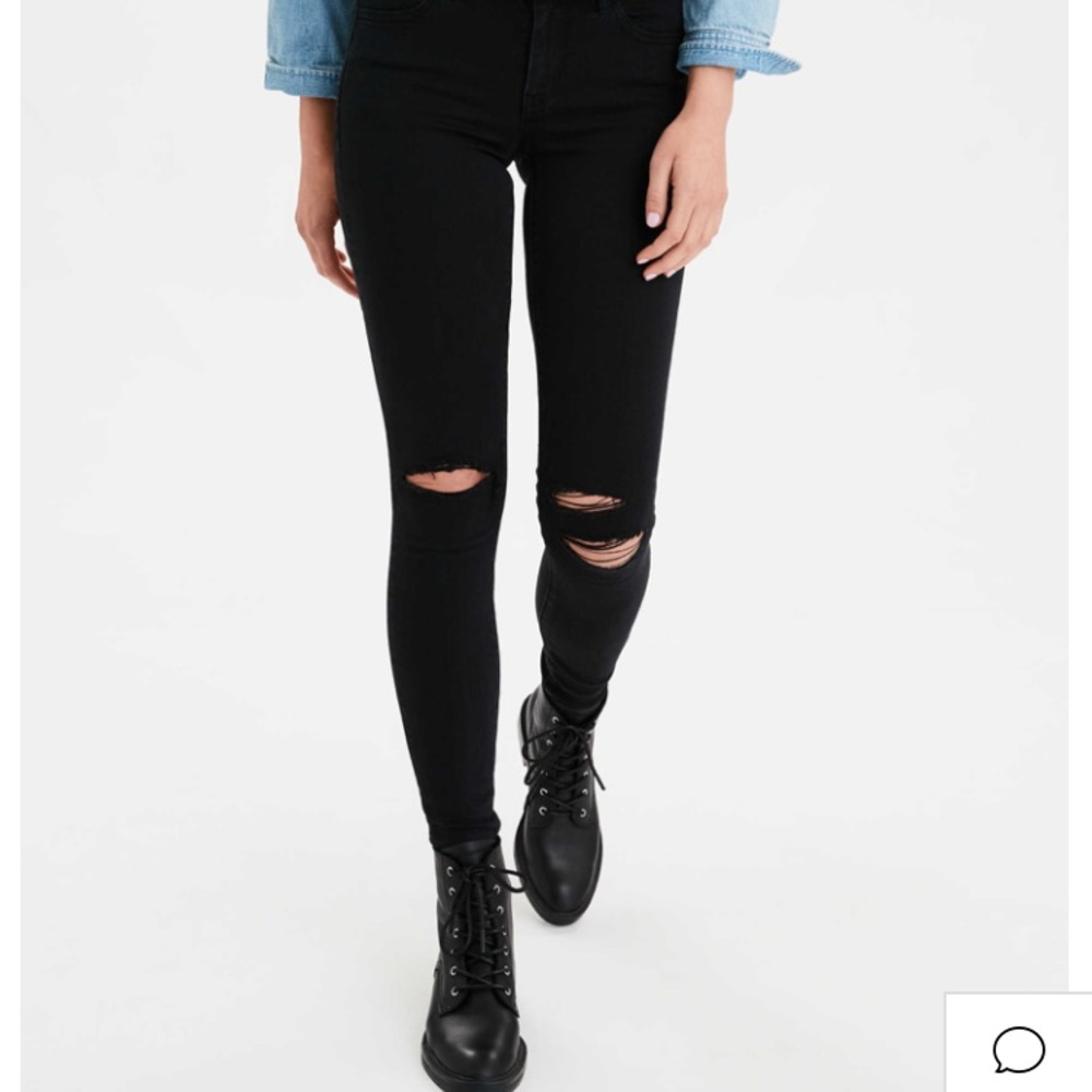 American Eagle black ripped jeans